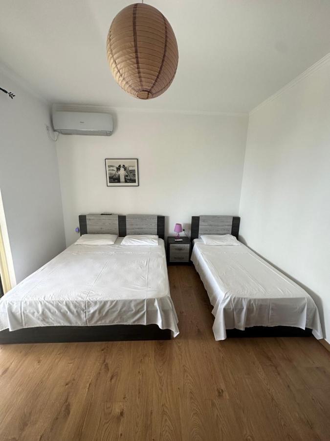 Xheko Rooms Dhermi Bagian luar foto